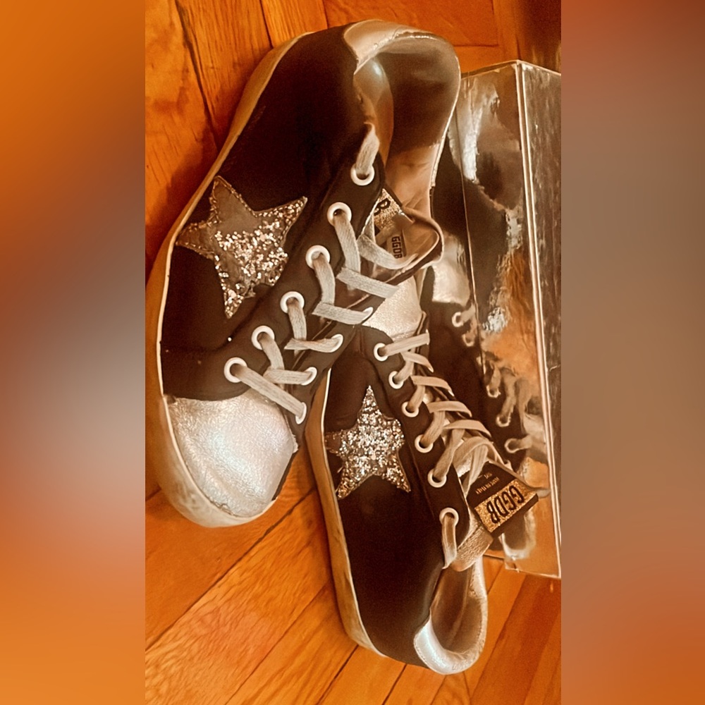 Golden Goose sneakers superstar, black and silver with glitter.